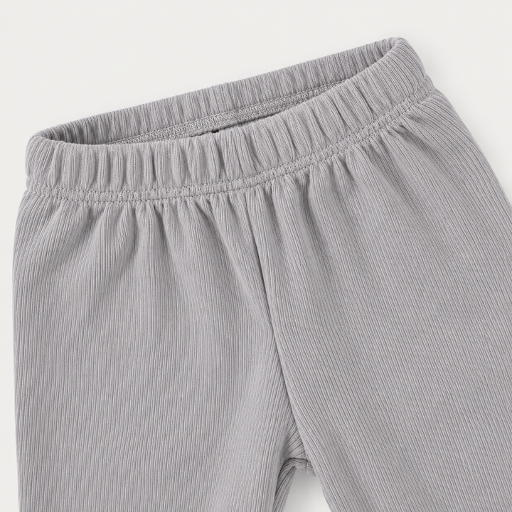 PAIGELAUREN Gray rib legging waistband and cuff detail