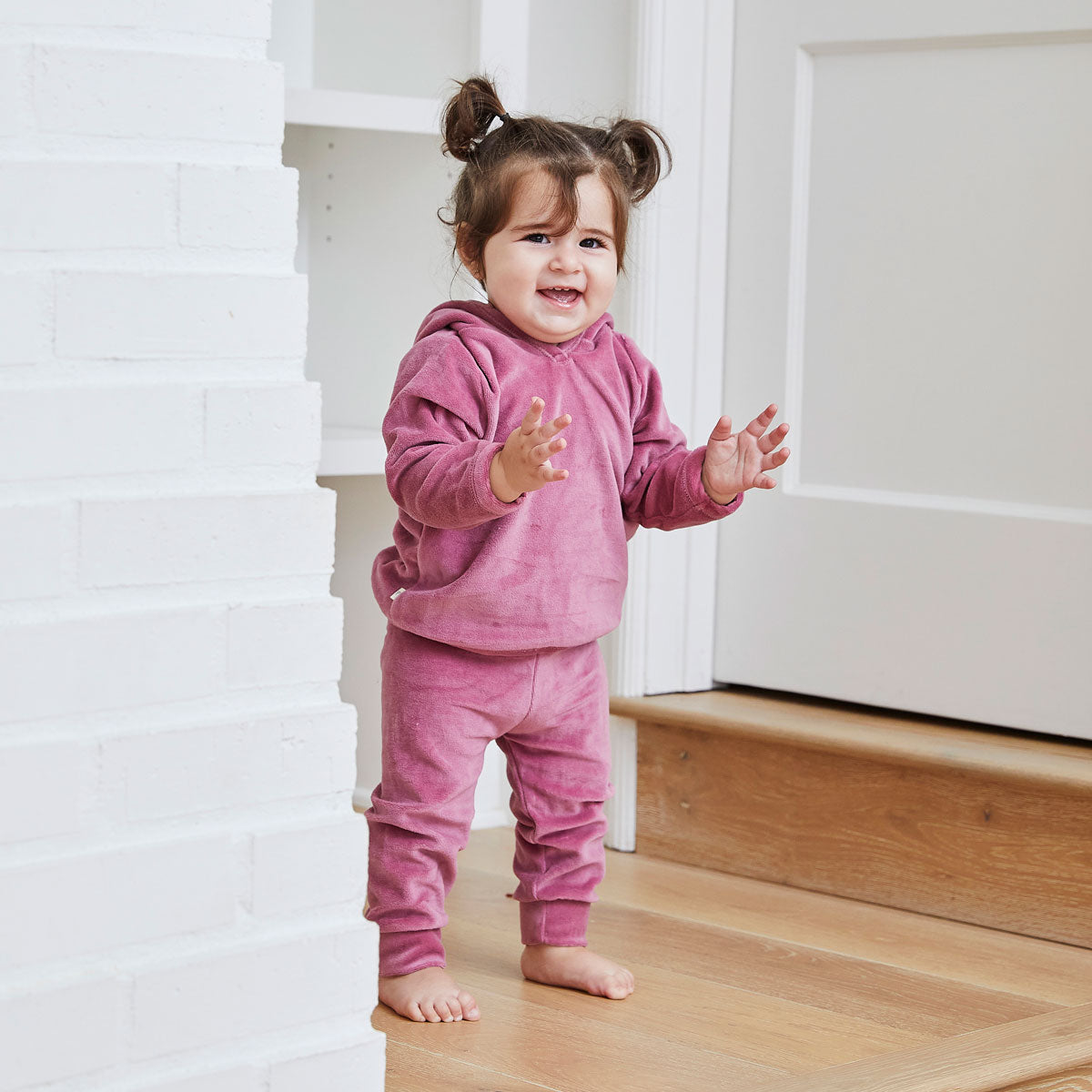 Bebe velour hoodie top